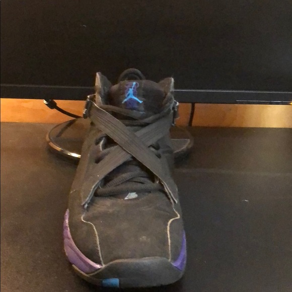 Aqua Jordan 8’s - Picture 2 of 5